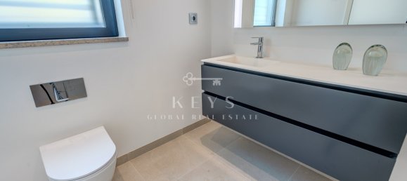 5 bedrooms Villa in Loule, Portugal No. 132651 13