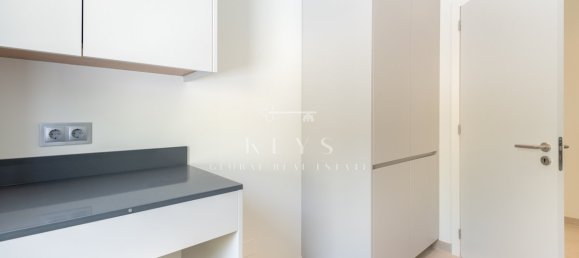 5 bedrooms Villa in Loule, Portugal No. 132651 8