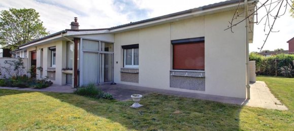 2 bedrooms House in Saint-Etienne-du-Rouvray, France No. 357178 8