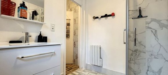 3 Schlafzimmer Haus in Chisseaux, France, Nr. 305997 14