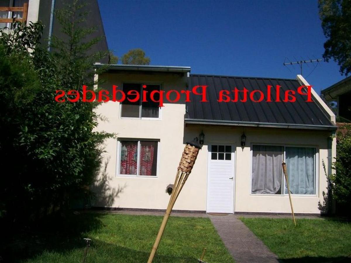 2 bedrooms House in Escobar, Argentina No. 55406