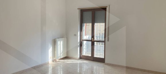 4 rooms Apartment in Casamassima, Italy No. 29423 3