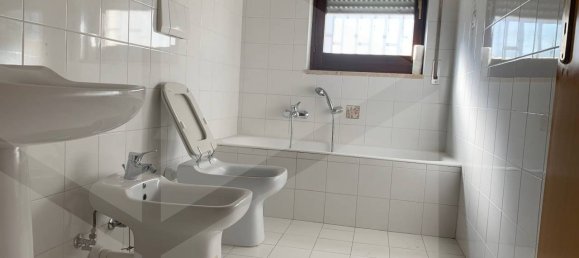 4 rooms Apartment in Casamassima, Italy No. 29423 7