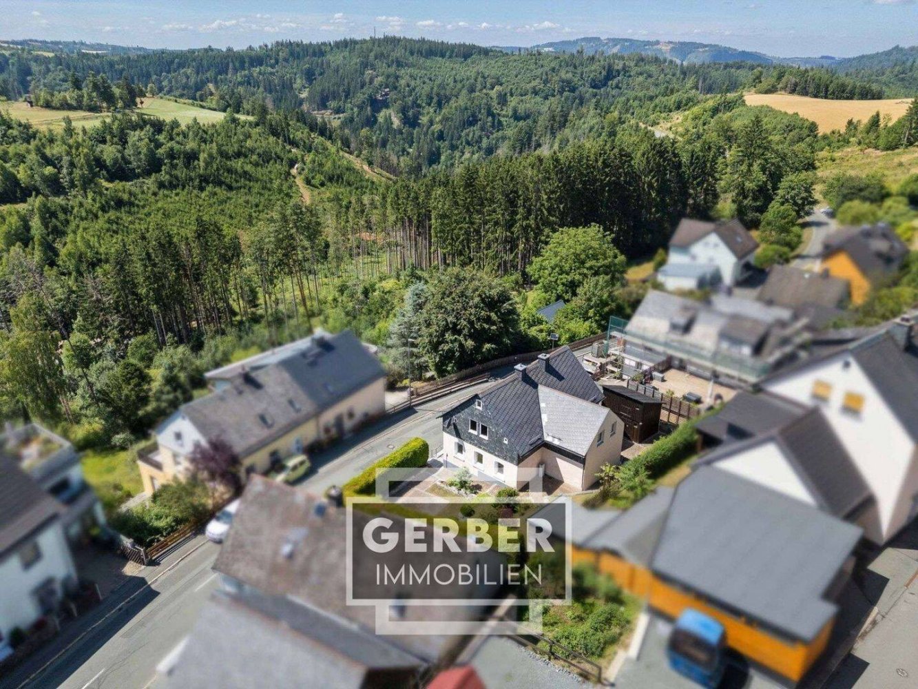 Casa de 3 dormitorios en Hof, Germany No. 228747