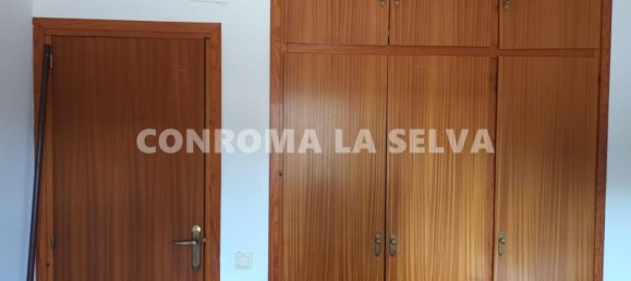 5 bedrooms House in Sils, Spain No. 167257 10