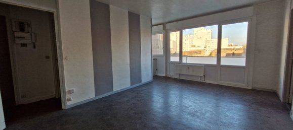 1 bedroom Apartment in Lille, France No. 268552 9