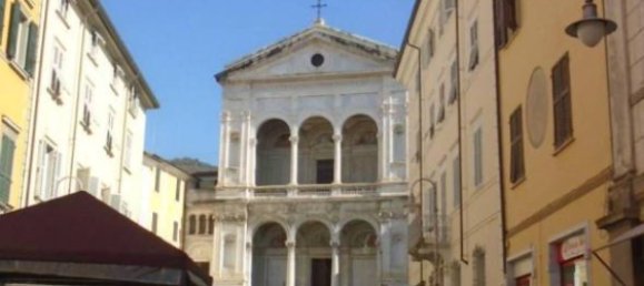 3 bedrooms Apartment in Massa, Italy No. 188915 26