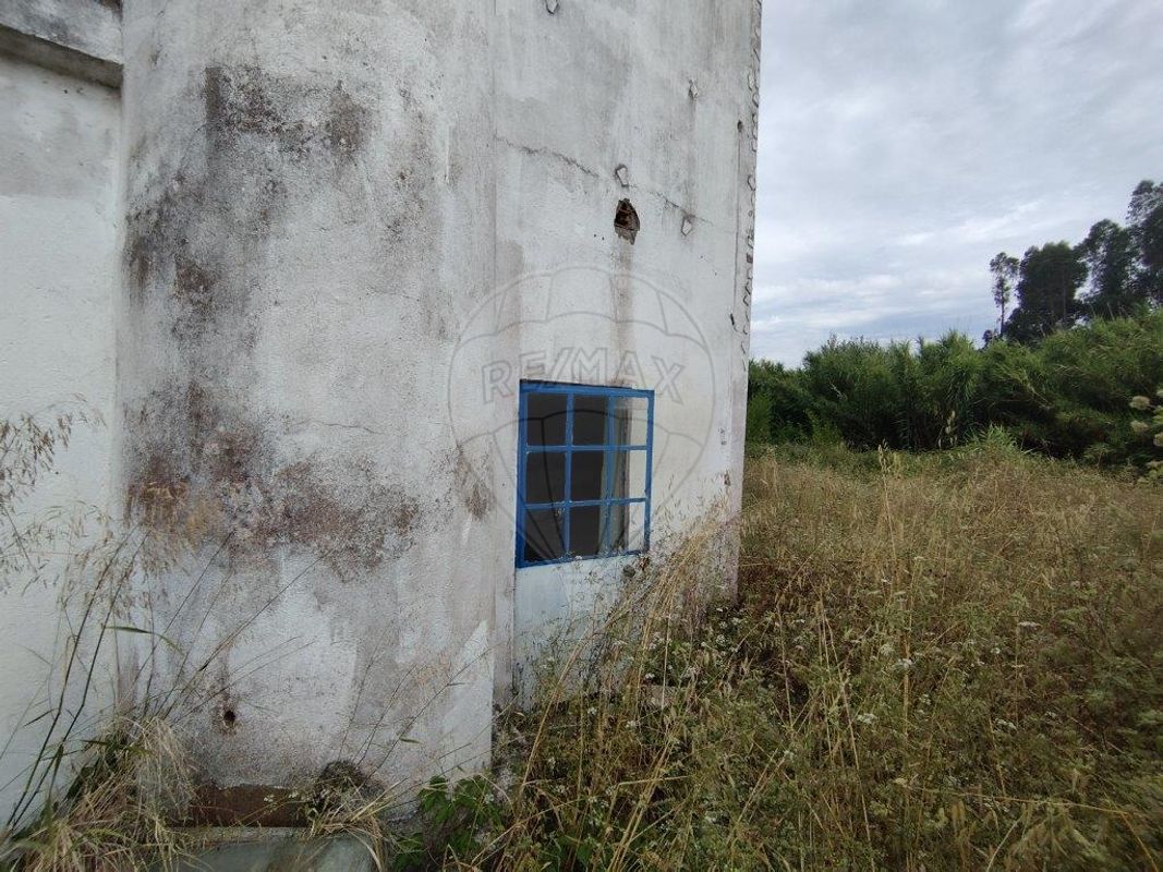 Дом с 4 спальнями в Прайа ду Рибатежу, Португалия № 187174