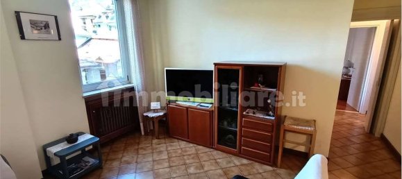 2 bedrooms Apartment in Saint Vincent, Italy No. 71576 12