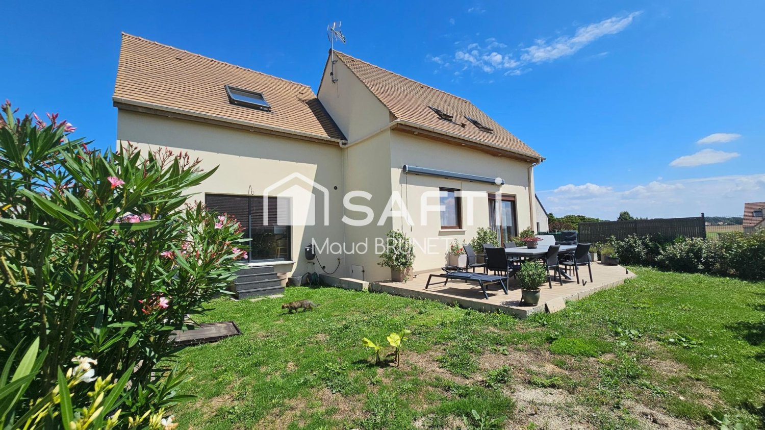 Casa T3 em Breval, France N.º 305207