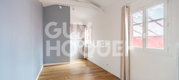 3 bedrooms House in Colombes, France No. 175255 8