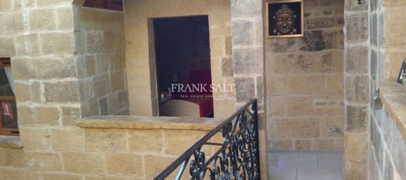 4 غرف نوم منزل في Mosta, Malta رقم 3268 8