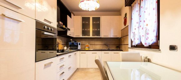 2 Schlafzimmer Wohnung in Paderno Dugnano, Italy, Nr. 98047 2