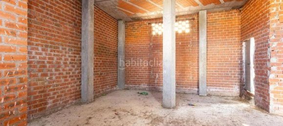 113m² Commercial property in Venturada, Spain No. 97916 7