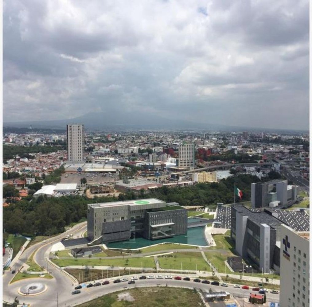 Apartamento de 3 dormitorios en Puebla, Mexico No. 166338