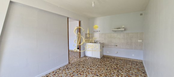 1 bedroom Apartment in L'Ile-Bouchard, France No. 61056 3