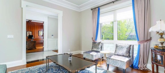 7 bedrooms House in Mississauga, Canada No. 76 11