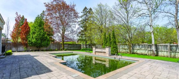 7 bedrooms House in Mississauga, Canada No. 76 6