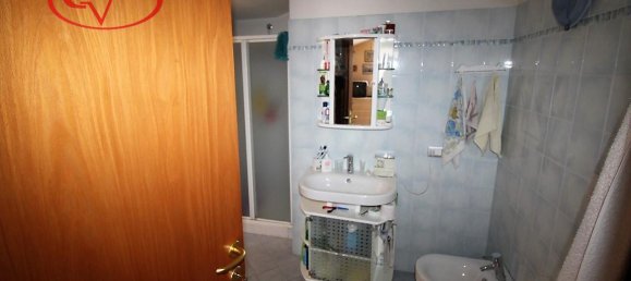 Casa de 4 habitaciónes en Montevarchi, Italy No. 238287 10