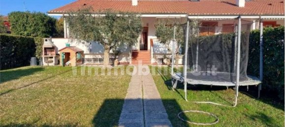 Дом с 4 спальнями в Рим, Италия № 273174 2