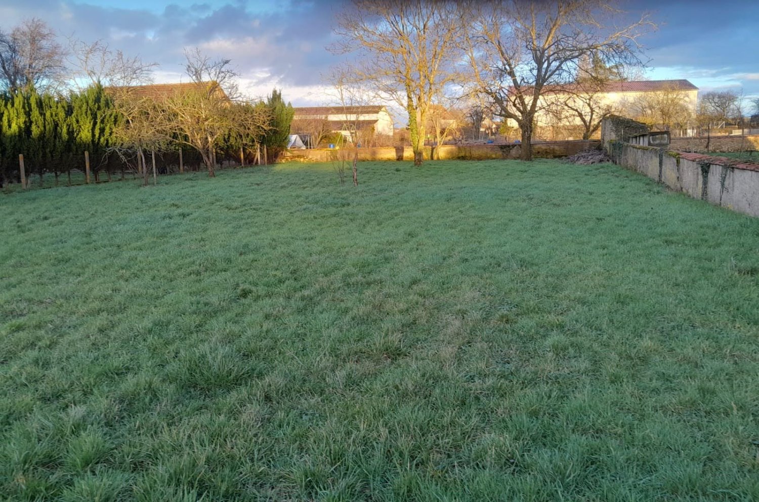 808m² Land in Coust, France No. 58970