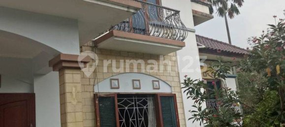 6 bedrooms House in Jakarta, Indonesia No. 1377 5