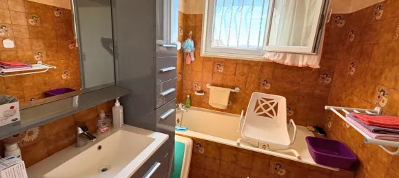 2 Schlafzimmer Haus in Ciry-le-Noble, France, Nr. 348153 10