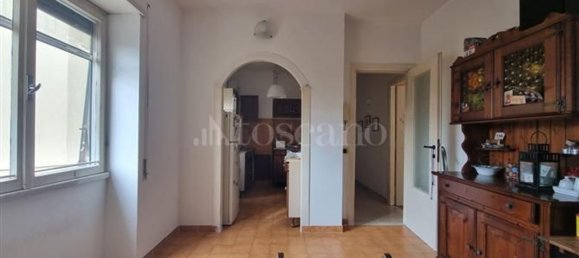 4 bedrooms Apartment in Rome, Italy No. 345134 4