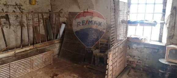 5 rooms House in Camerano Casasco, Italy No. 63200 11