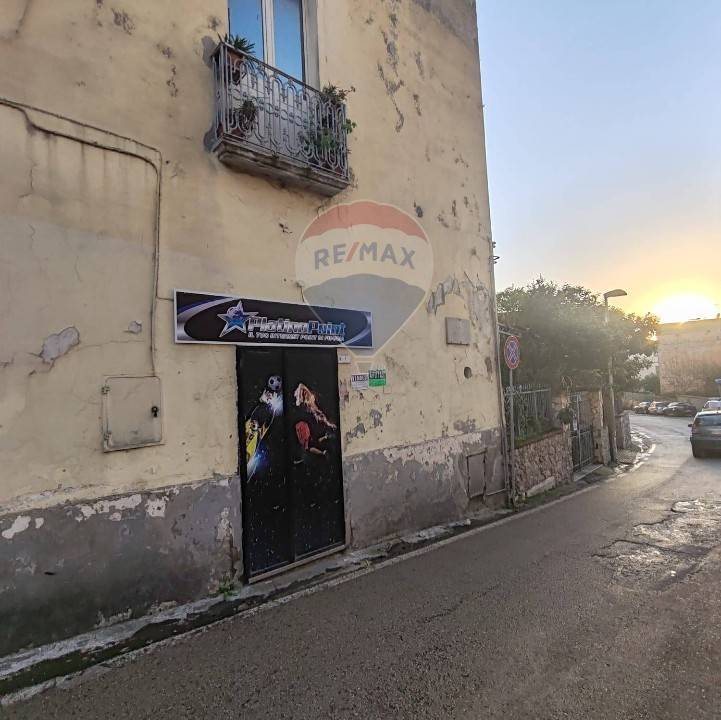 1غرفة عقار تجاري في Minturno, Italy رقم 336524