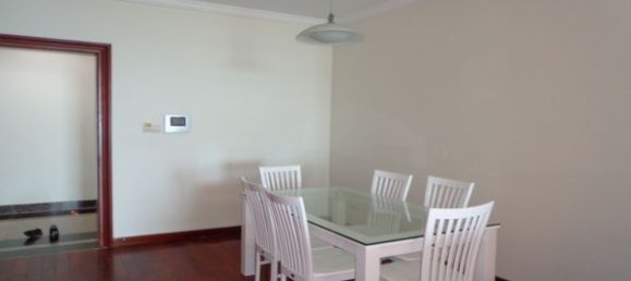 3 bedrooms Apartment in Hai Ba Trung, Vietnam No. 5580 2