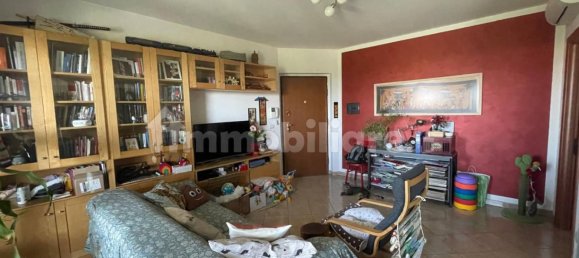 2 bedrooms Apartment in Turin, Italy No. 335395 5