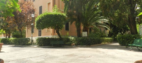 Квартира с 3 комнатами в Рим, Италия № 190718 2