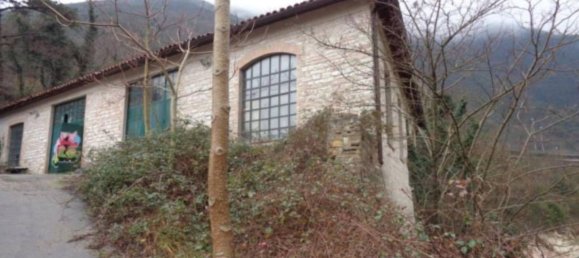 Gewerbliche Immobilie in Cagli, Italy 451m², Nr. 286596 5