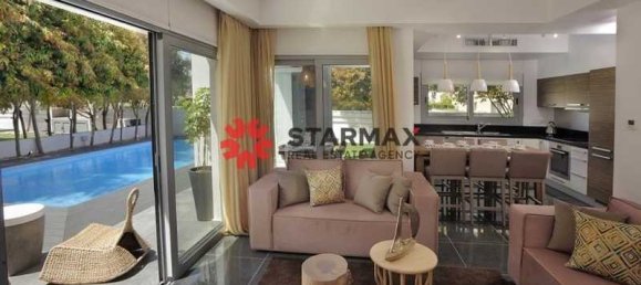 3 chambres Propriété commerciale à Pervolia, Cyprus No. 67397 5