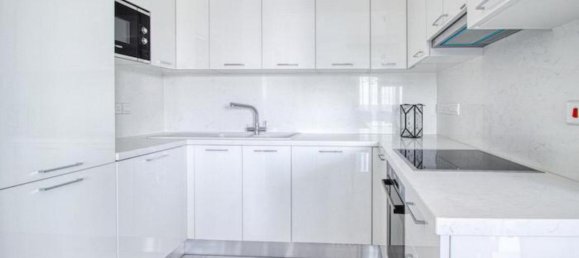 Apartamento de 3 dormitorios en Limassol, Cyprus No. 2139 5