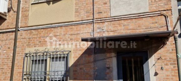 2 bedrooms Villa in Ferrara, Italy No. 93246 14