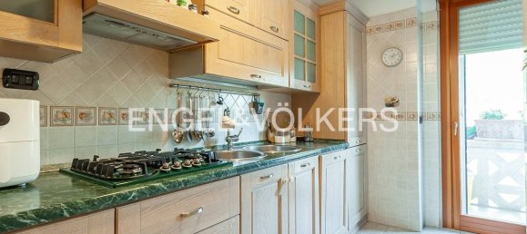 2 bedrooms Apartment in Rome, Italy No. 311811 6