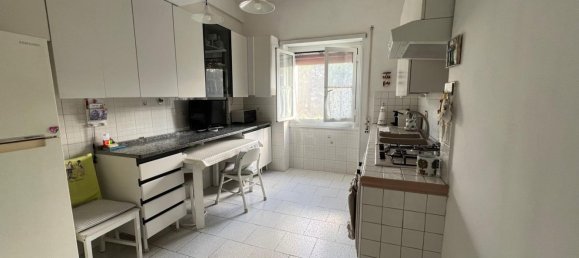 2 bedrooms Apartment in Rome, Italy No. 330880 4