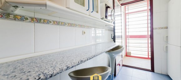 4 bedrooms Apartment in Madrid, Spain No. 137613 5