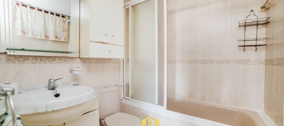 4 bedrooms Apartment in Madrid, Spain No. 137613 11