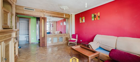 4 bedrooms Apartment in Madrid, Spain No. 137613 3