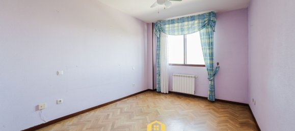 4 bedrooms Apartment in Madrid, Spain No. 137613 17