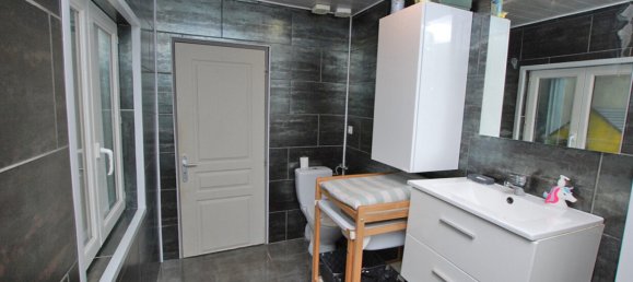 3 chambres Maison de ville à Jeumont, France No. 80616 6