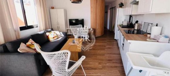 Apartamento de 2 dormitorios en Adeje, Spain No. 142154 2
