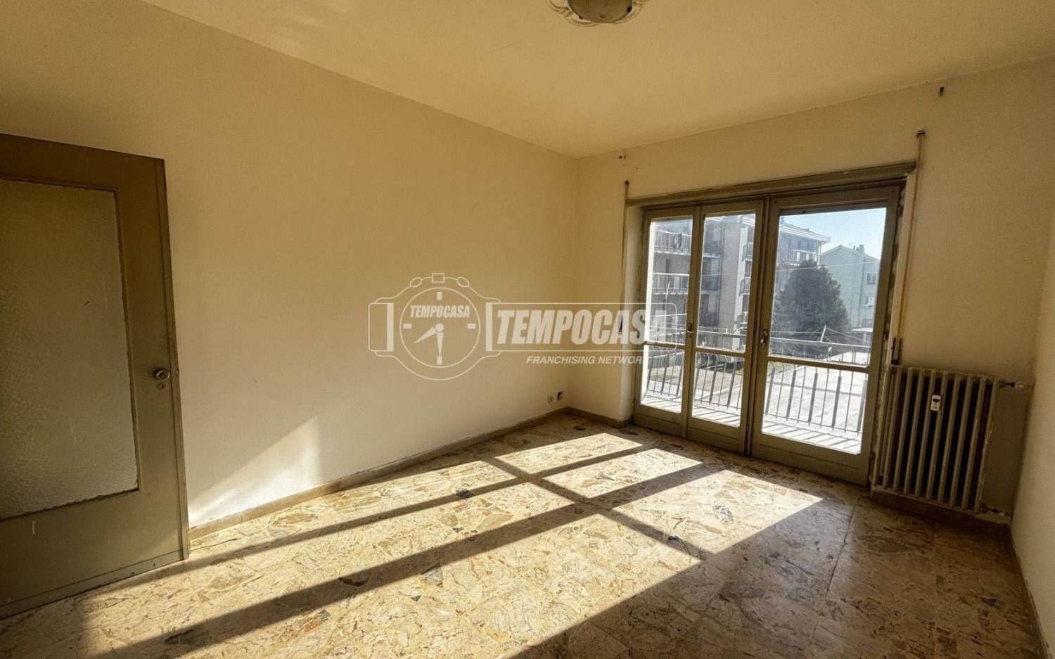 2 bedrooms Apartment in Cuorgnè, Italy No. 170568