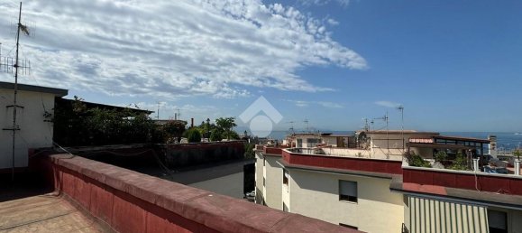 Квартира с 4 комнатами в Портичи, Италия № 110524 31