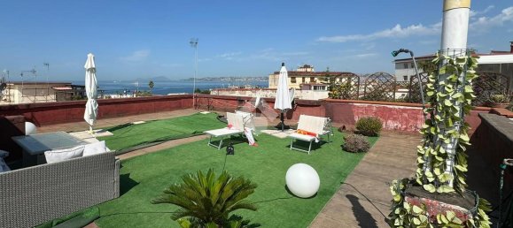 Квартира с 4 комнатами в Портичи, Италия № 110524 30