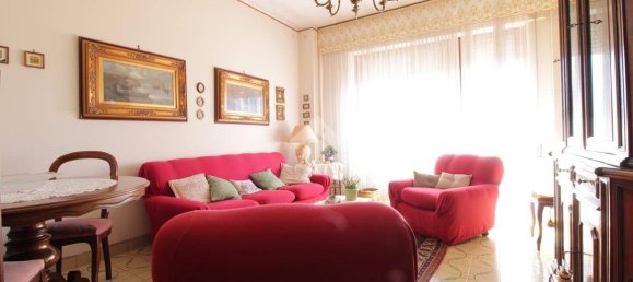 Квартира с 3 спальнями в Терни, Италия № 209838 3