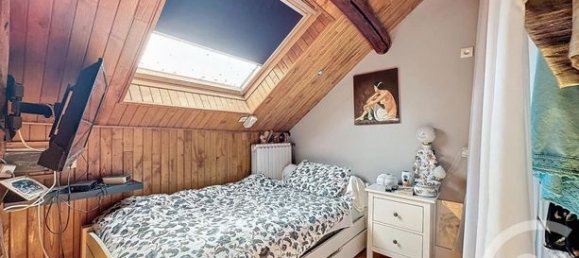 Casa de 3 dormitorios en Val-d'Oise, France No. 359398 8